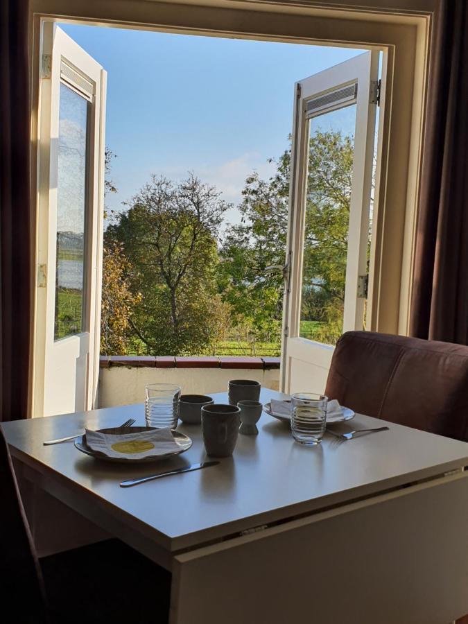 B&B Maaslandje Wijk en Aalburg Eksteriør billede